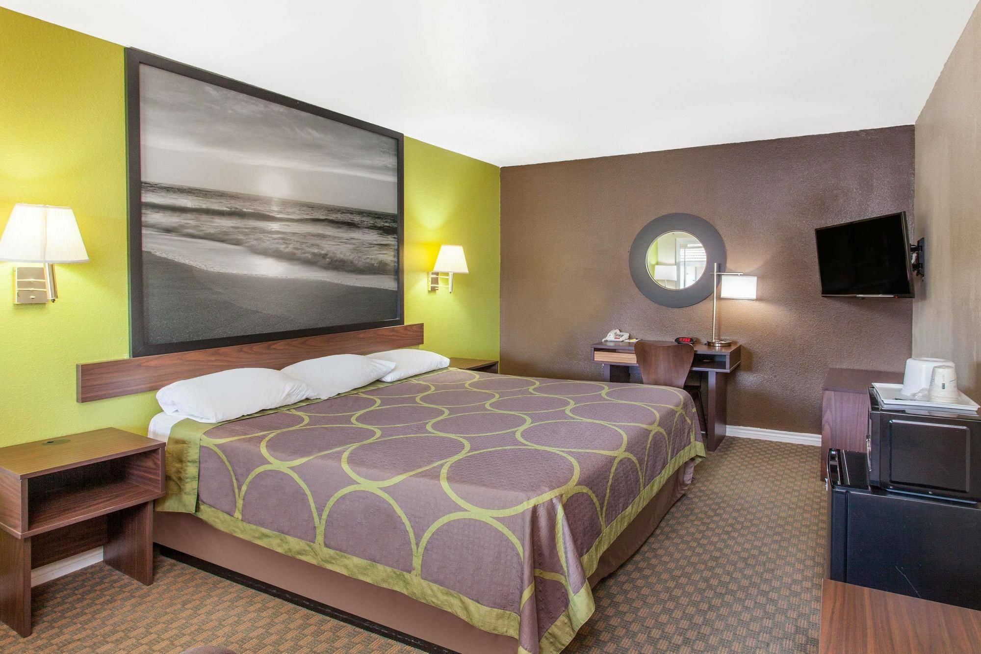 Super 8 By Wyndham Los Angeles/אלהמברה מראה חיצוני תמונה