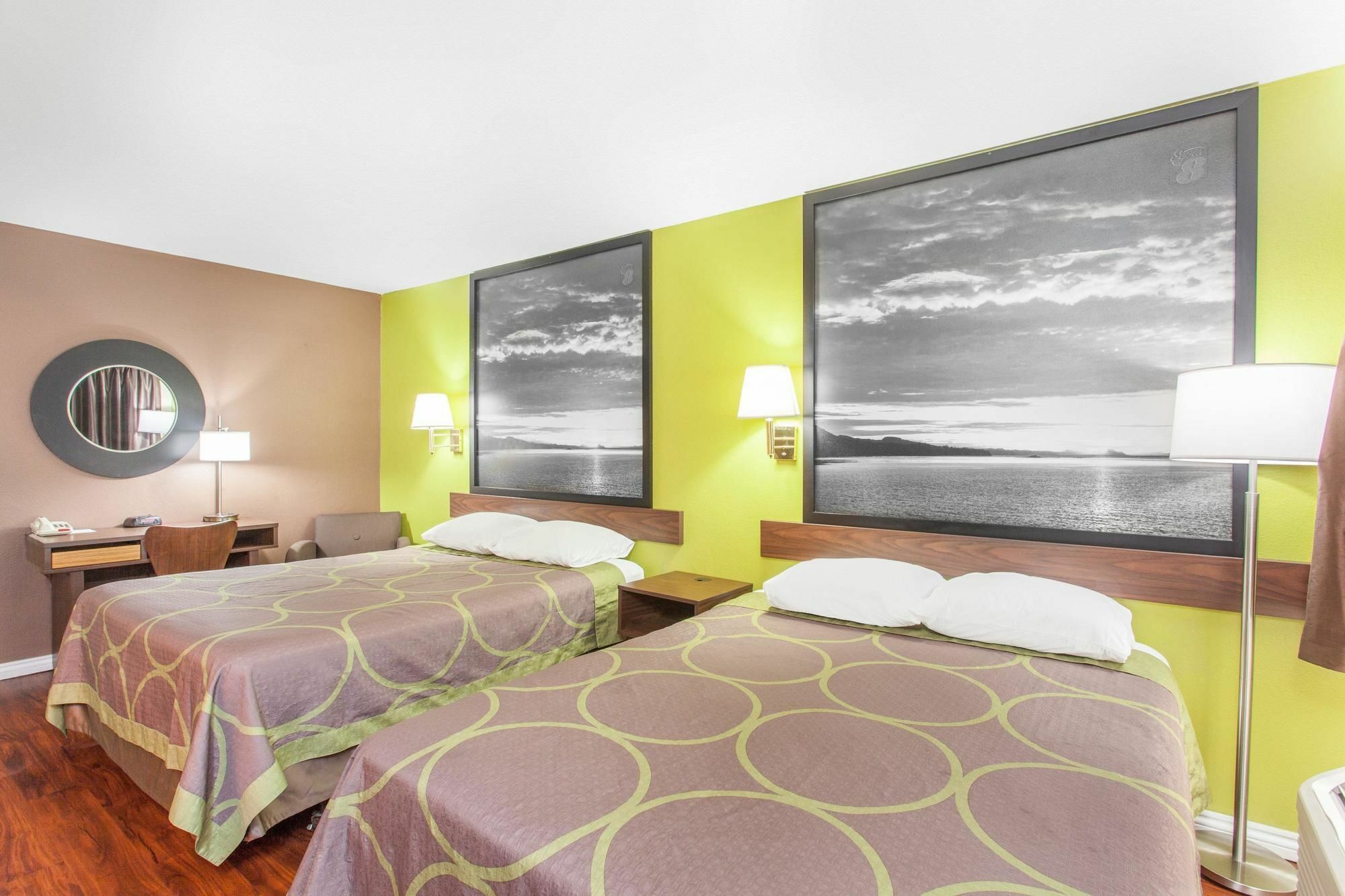 Super 8 By Wyndham Los Angeles/אלהמברה מראה חיצוני תמונה